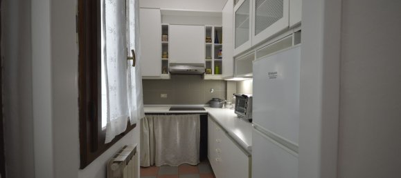3 Schlafzimmer Wohnung in Florence, Italy, Nr. 321955 4
