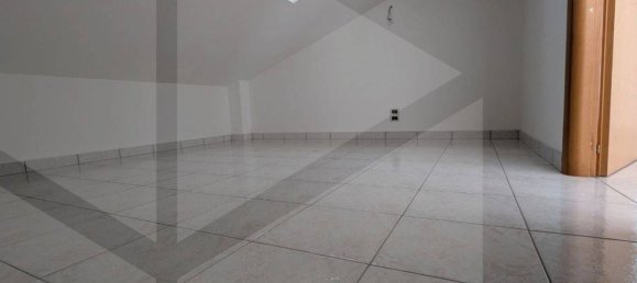 Дом с 9 комнатами в Сан Сальво, Италия № 27661 46