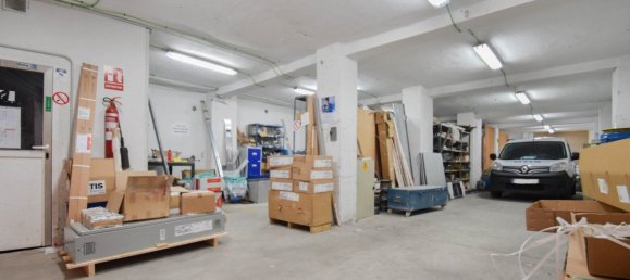 219m² Commercial property in Granada, Spain No. 166674 14