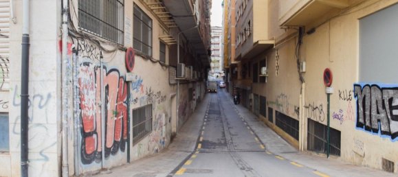 219m² Commercial property in Granada, Spain No. 166674 4