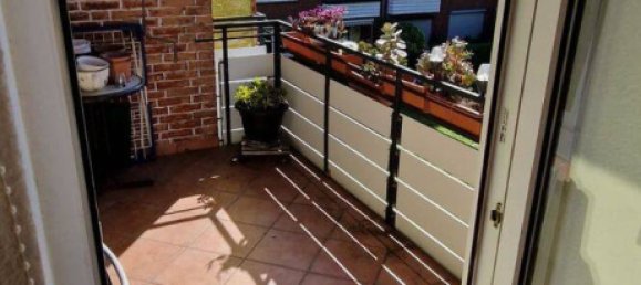 2غرفة شقة في Eimsbuttel, Germany رقم 341638 3