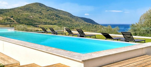 750m² Hotel in Agropoli, Italy No. 57959 4