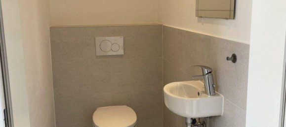 2 rooms Apartment in Hernals, Austria No. 170319 8