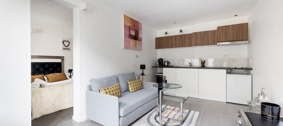 1 bedroom Apartment in Asnieres-sur-Seine, France No. 164750 2