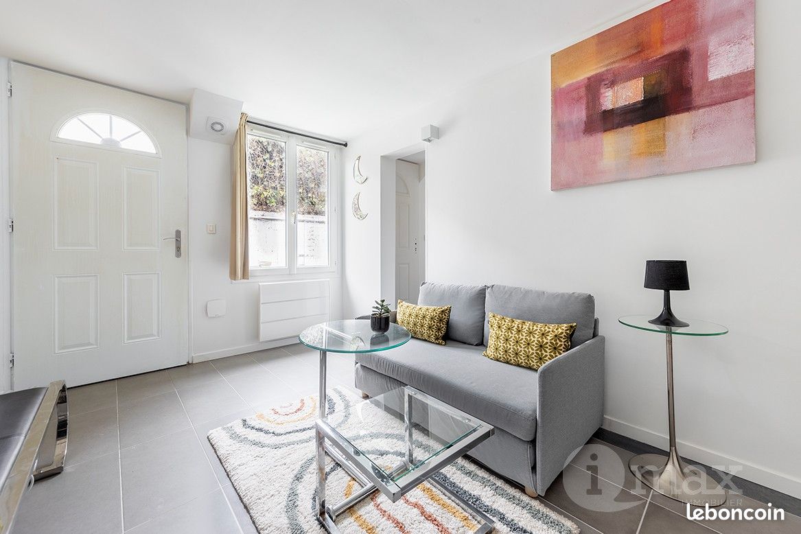 1 bedroom Apartment in Asnieres-sur-Seine, France No. 164750