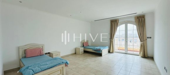5 Schlafzimmer Villa in Umm Suqeim, UAE, Nr. 28133 5