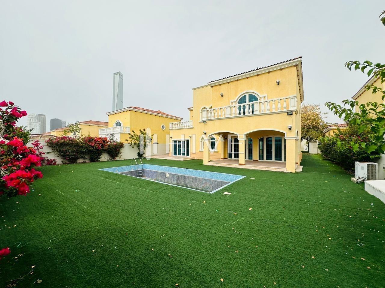 5 Schlafzimmer Villa in Umm Suqeim, UAE, Nr. 28133
