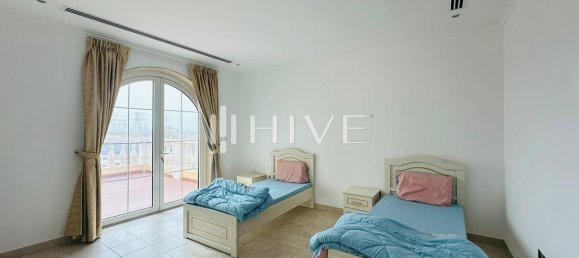 5 Schlafzimmer Villa in Umm Suqeim, UAE, Nr. 28133 11