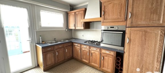 Дом с 4 комнатами в Генен, Франция № 317891 8