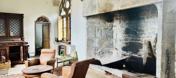 4 bedrooms Castles in Lot, France No. 293656 6