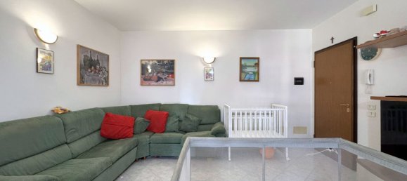 3 bedrooms Apartment in Taglio di Po, Italy No. 325265 2