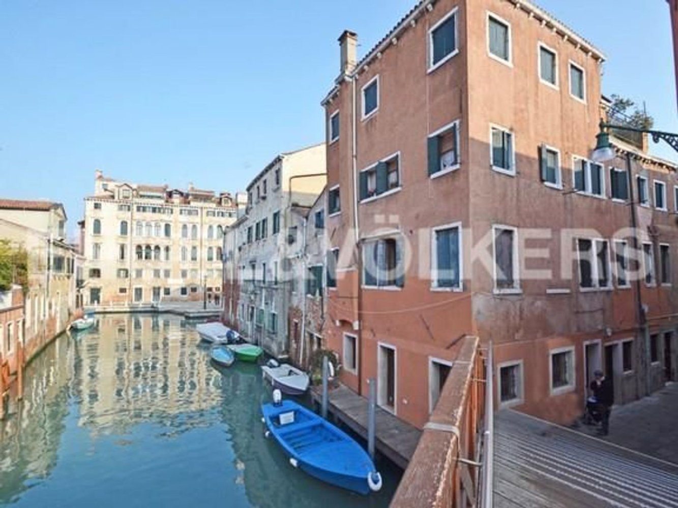 4 rooms Apartment in Venice, Italy No. 127889