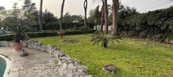 16-Zimmer Villa in Terracina, Italy, Nr. 136828 7