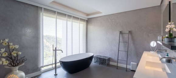 5 Schlafzimmer Villa in Benahavis, Spain, Nr. 5388 13