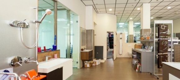 842m² Commercial property in Zaragoza, Spain No. 63755 5