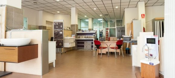 842m² Commercial property in Zaragoza, Spain No. 63755 15