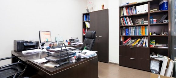 842m² Commercial property in Zaragoza, Spain No. 63755 17