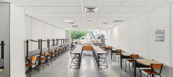 Büro in Paris, France 1399m², Nr. 166381 5
