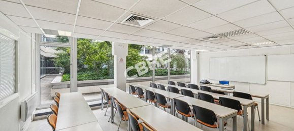 Büro in Paris, France 1399m², Nr. 166381 3