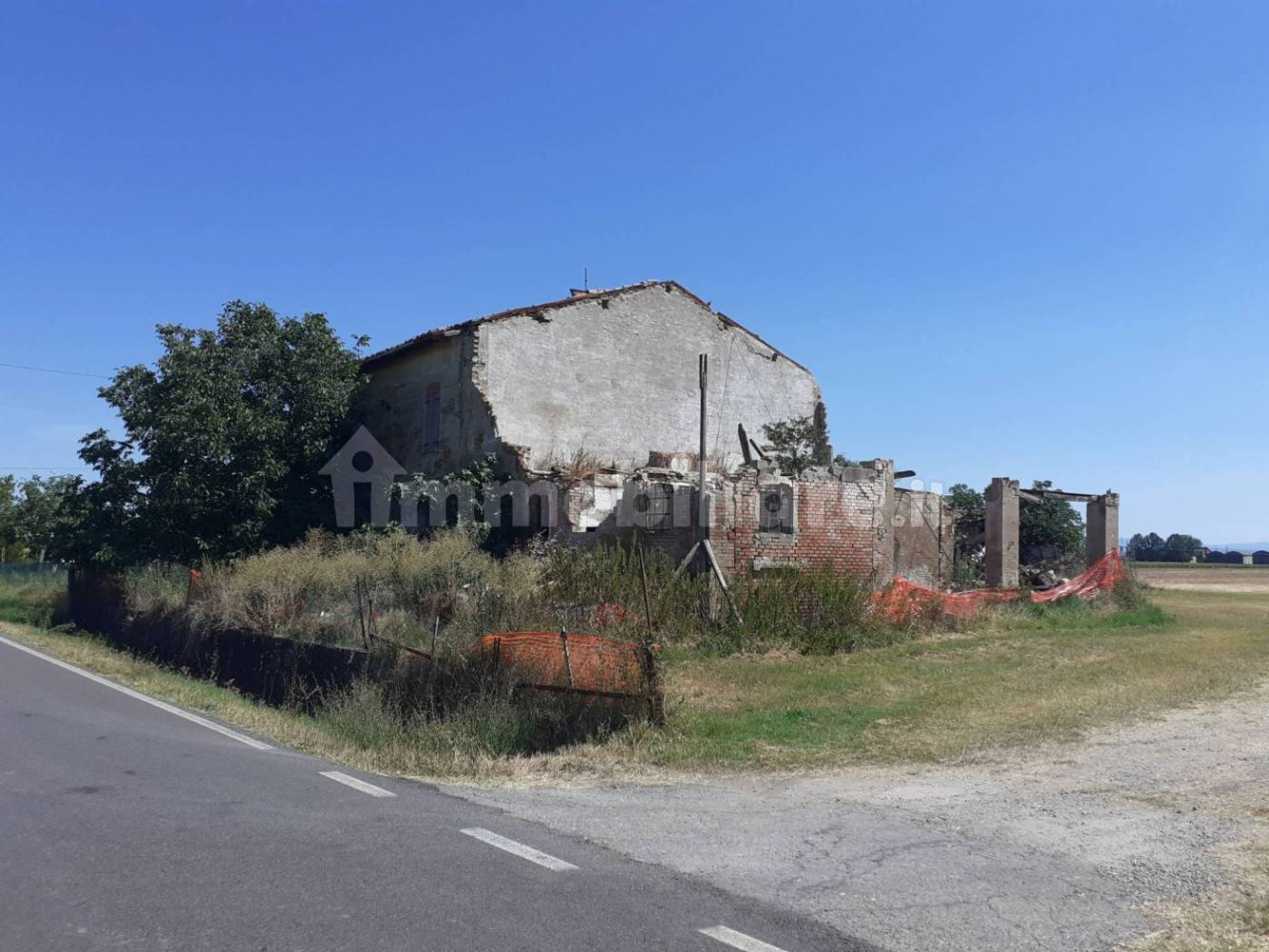 Casa de 4 dormitorios en San Giovanni in Persiceto, Italy No. 171877