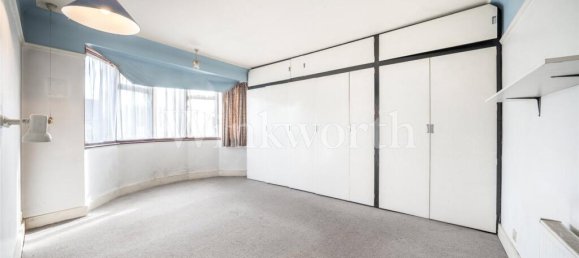 3 bedrooms House in London, United Kingdom No. 3669 7