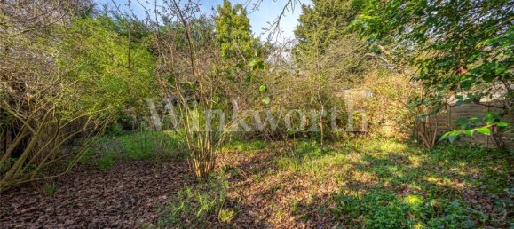 3 bedrooms House in London, United Kingdom No. 3669 11