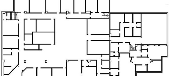 1050m² Commercial property in Brescia, Italy No. 329829 15