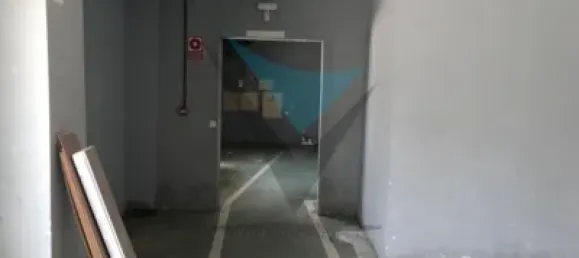 1740m² Warehouse in Manises, Spain No. 174234 8