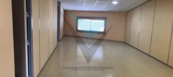 1740m² Warehouse in Manises, Spain No. 174234 24