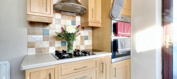 3 bedrooms Bungalow in Dartford, United Kingdom No. 4930 17