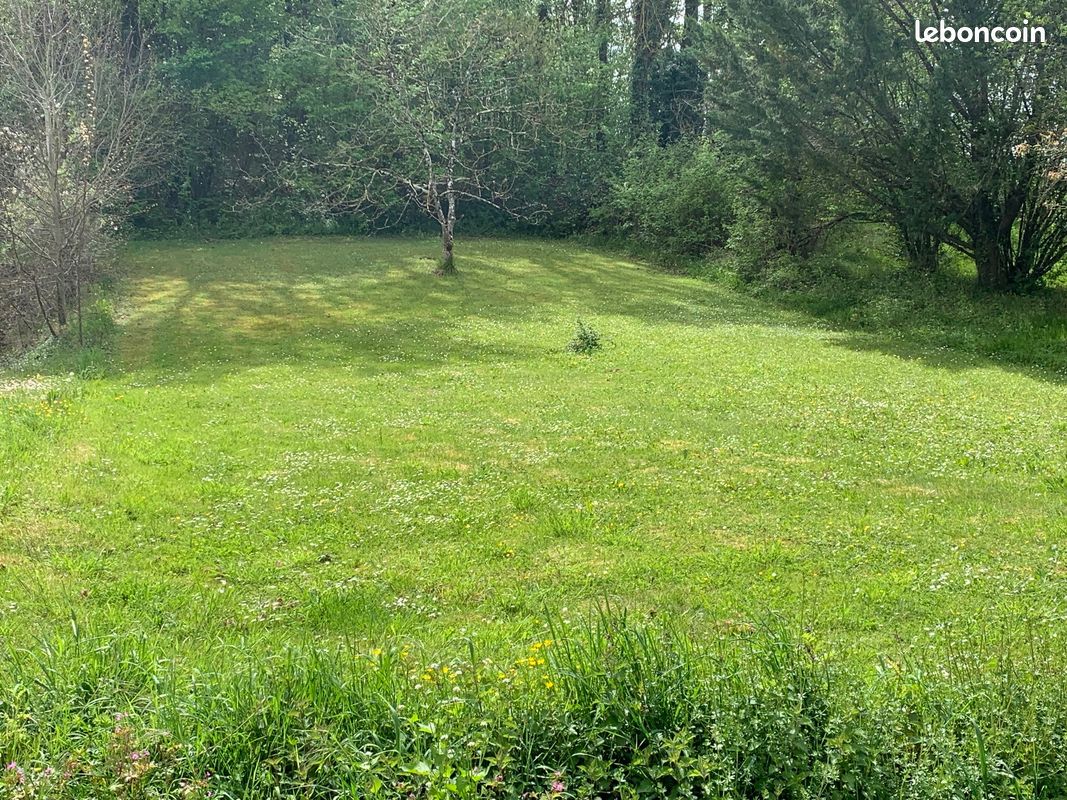 Terrain à Chançay, France 1007m² No. 43120