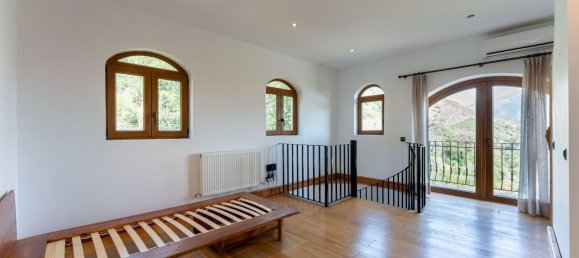 5 bedrooms House in Coin, Spain No. 37405 42