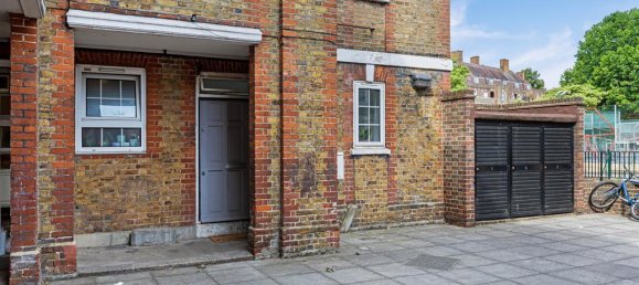 2 bedrooms Apartment in London, United Kingdom No. 12598 17