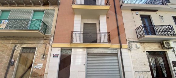 Casa de 3 divisões em San Severo, Italy N.º 22122 2