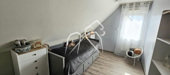 Дом с 3 спальнями в Сент-Этьен-дю-Рувре, Франция № 356516 8