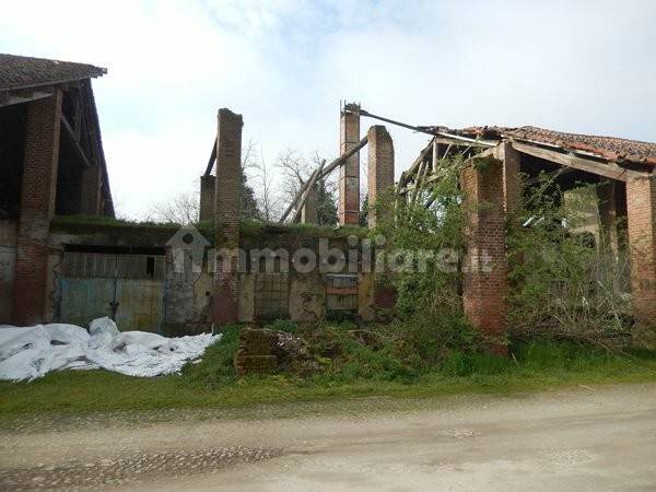 1 room Warehouse in Mede, Italy No. 397743