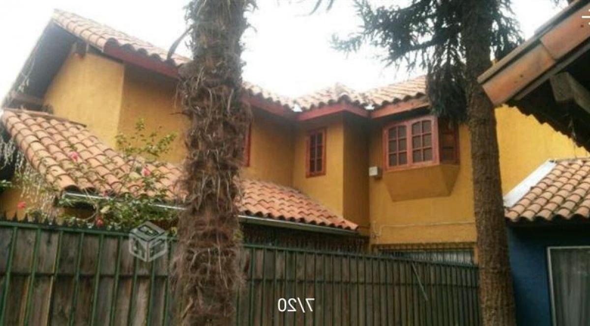 5 bedrooms House in Santiago, Chile No. 4376