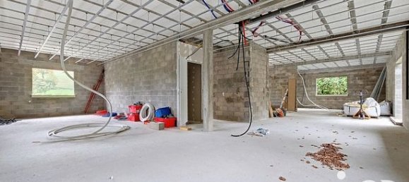 Дом с 7 комнатами в Верон, Франция № 302209 6