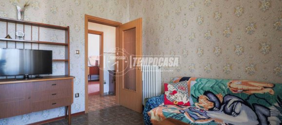 3 bedrooms House in Forlì, Italy No. 290903 6