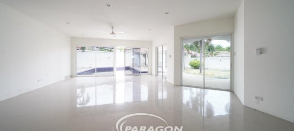  Commercial property in Pattaya, Thailand No. 8684 15