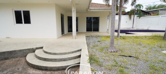  Commercial property in Pattaya, Thailand No. 8684 14