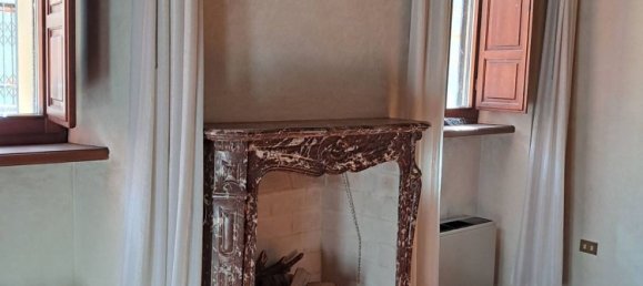 7 rooms House in Mantua, Italy No. 314772 2