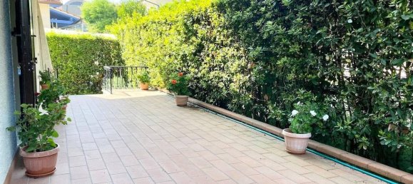 6-Zimmer Villa in Forte dei Marmi, Italy, Nr. 174726 4