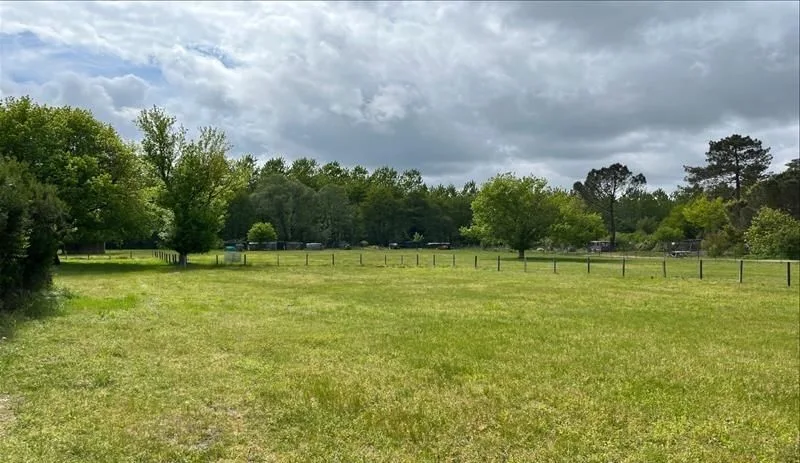  قطعة أرض في Casteljaloux, France 1375متر مربع رقم 352960