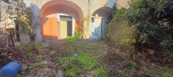 Casa de 10 divisões em Casagiove, Italy N.º 18025 6