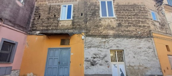 Casa de 10 divisões em Casagiove, Italy N.º 18025 10