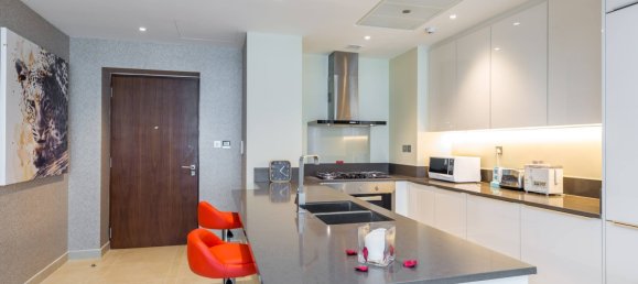 2 bedrooms Apartment in MARINA GATE, Dubai, UAE No. 60935 4