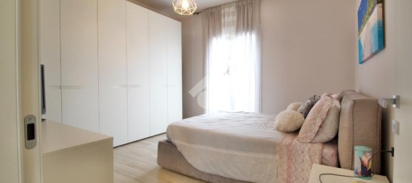 3 rooms Villa in Reggio Emilia, Italy No. 15557 28