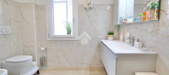 3 rooms Villa in Reggio Emilia, Italy No. 15557 39