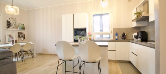 3 rooms Villa in Reggio Emilia, Italy No. 15557 22